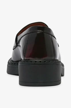 Pavement Loafers Nayeli Patent^Dame Loafers