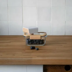 Pebbly Rektangulær glasdåse med glaslåg og vakuumhætte - 460 ml^ Køkkenopbevaring