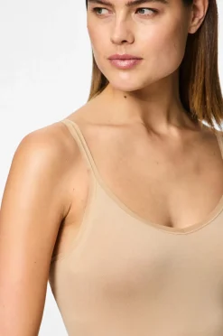 pieces Underkjole pcBallroom Long Singlet BC^Dame Underkjoler & Chemiser