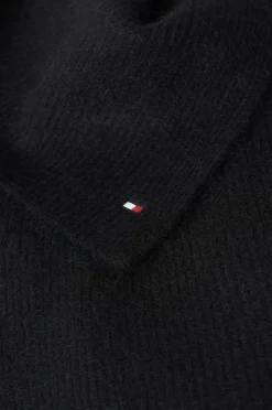 Halstørklæde Essential Flag Fuzzy Scarf Dame Tørklæder & Halstørklæder