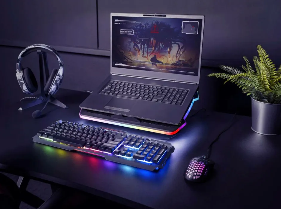 Trust GXT 1126 Aura Laptop Cooling Stand^ Tasker