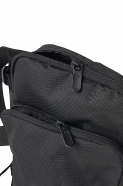 Under Armour Skuldertaske UA Essential Lite Crossbody^Dame Tasker|Tasker