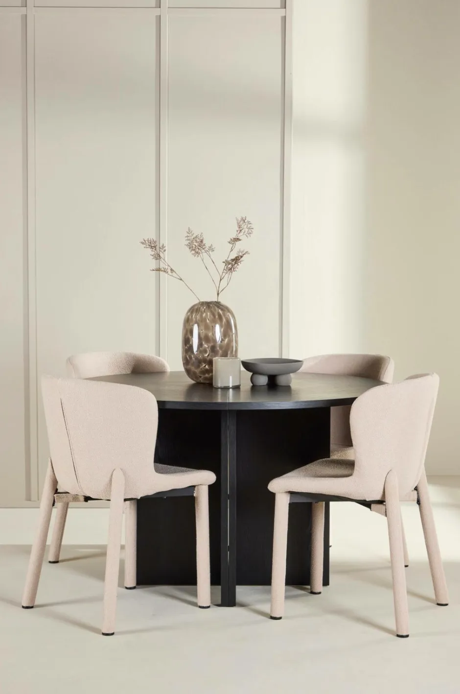 Discount Spisebord Strada med Astoria-stol Spisegrupper