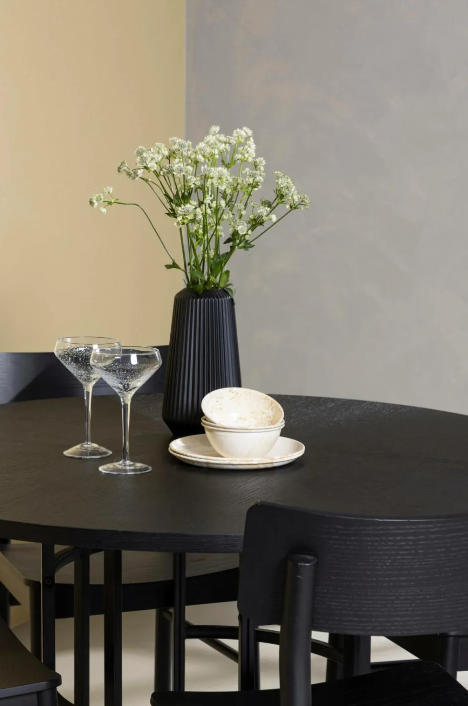 Outlet Spisegruppe Copenhagen og stolene Montros Spisegrupper