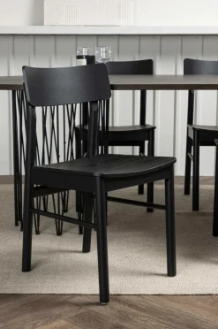 Spisegruppe Stone Oval og stolene Montros Spisegrupper