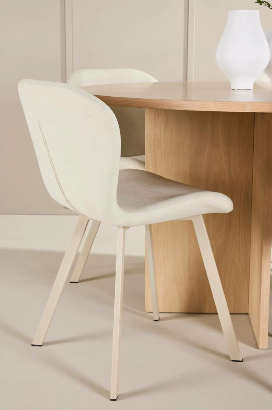 Venture Home Strada-spisebord med Lilja-stol^ Spisegrupper