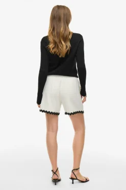 Clearance Shorts viManda Wavy RW Dame Shorts